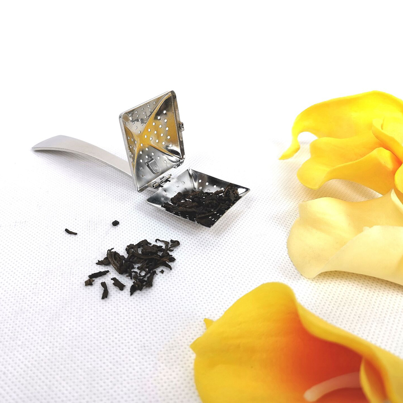 stainless steel square tea infuser with handle